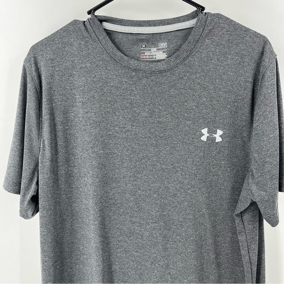 Under Armour Heatgear ShortSleeve Shirt - Picture 3 of 7